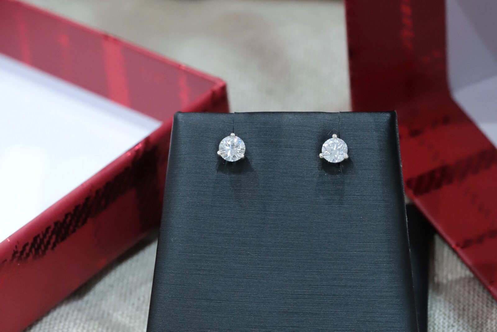 Lab Grown Diamond Stud Earrings